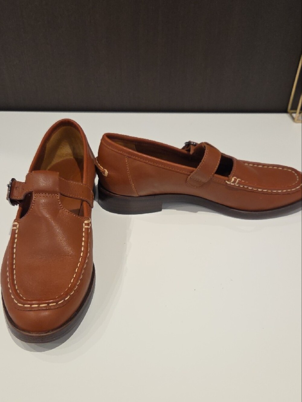 Everlane Cognac Leather Mary Jane Loafers with Buckle, Size 7.5 - Picture 2 of 4